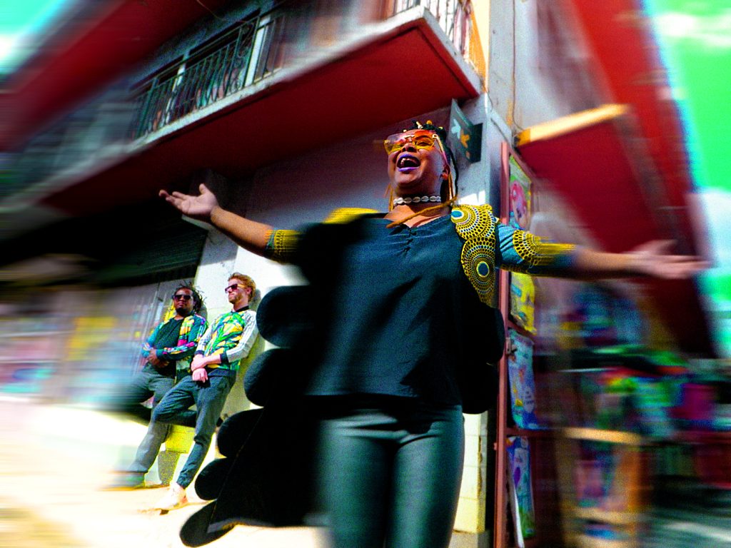 Lovana musique afro-electro - Au coin des rues 77